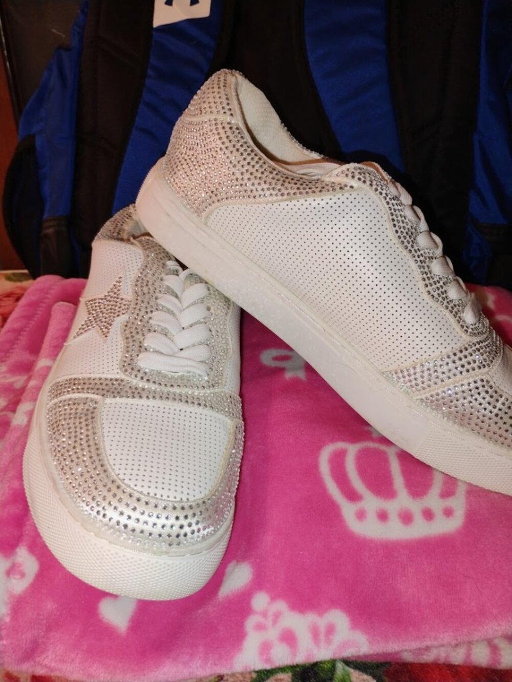 Hey Girl by Corkys Sparkly Rhinestone Star Lace-Up Sneakers.  Size 10